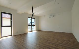Vila Noua Tunari | 6 Camere si 4 Bai - Poză 22