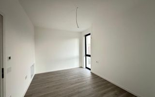 Duplex 1/2 4 camere, 3 băi, la strada principală Mosnita Veche - Poză 15