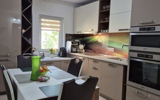 Apartament modern cu 4 camere, zona Minerva - Poză 1