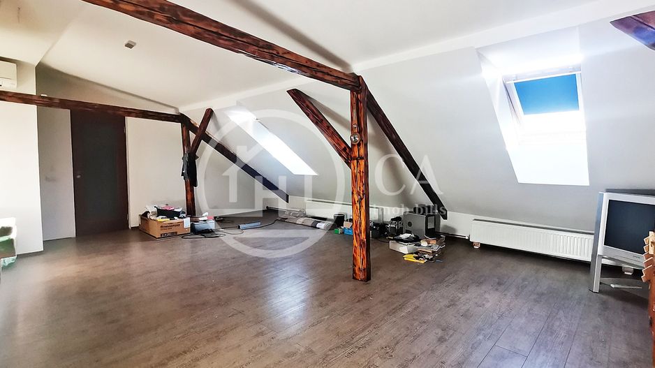 Apartament cu 3 camere la curte comuna de vanzare Ultracentral, Oradea - Poză 7