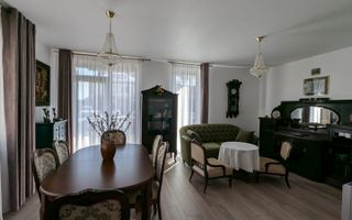 Apartament 3 camere 2 bai 70 mp utili terasa si parcare in Selimbar - Poză 1