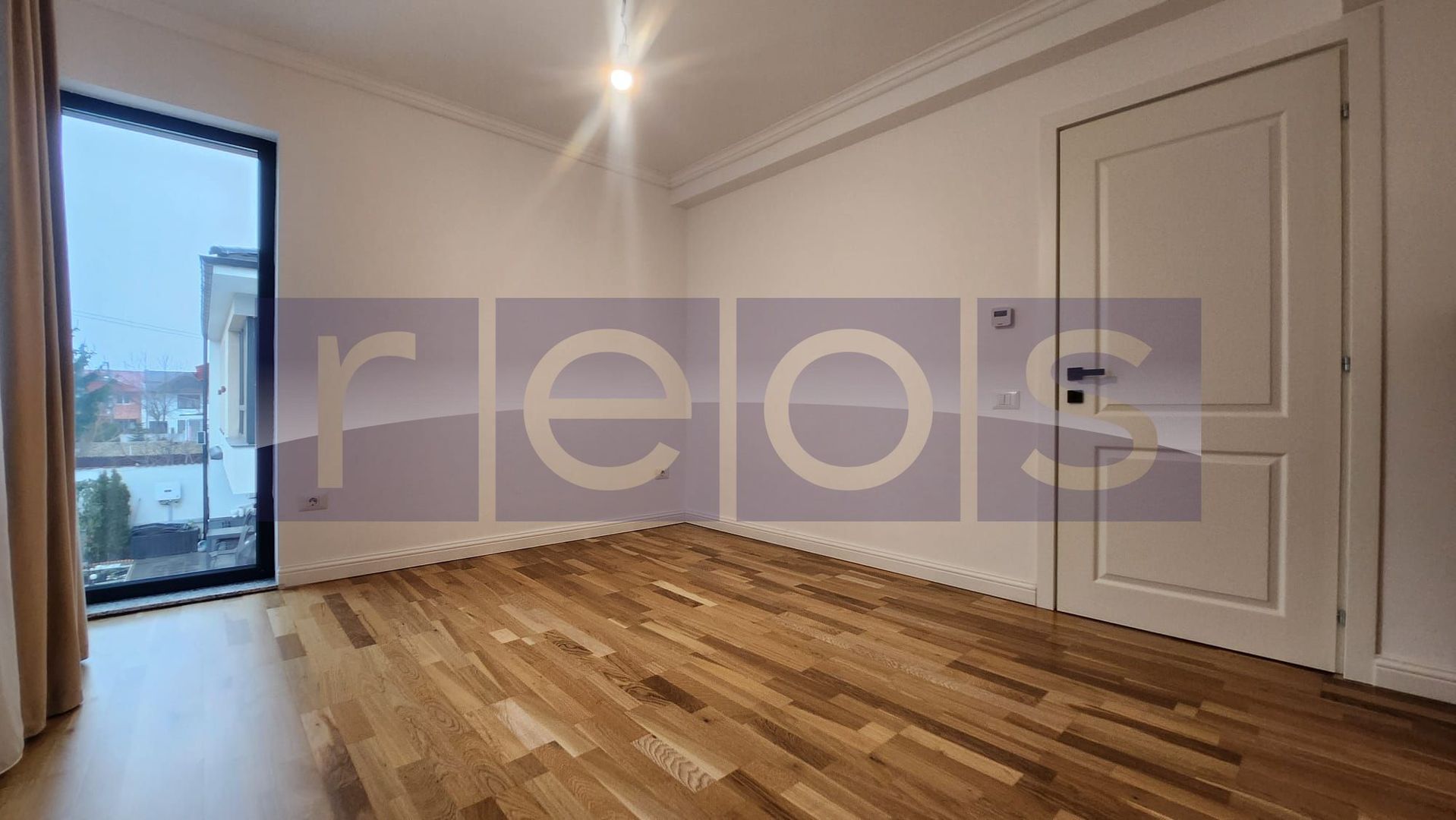 VANZARE VILA | 4 CAMERE | 126 MP | STRAULESTI - Poză 13