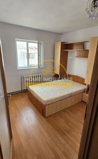 Apartament cu 3 camere mobilt-utilat zona Dacia - Poză 3