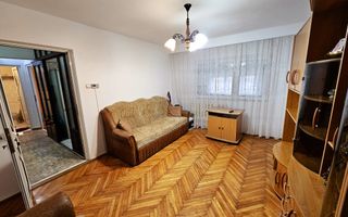 Apartament 2 camere, mobilat, utilat, etaj 3, cu boxa si parcare - Poză 2