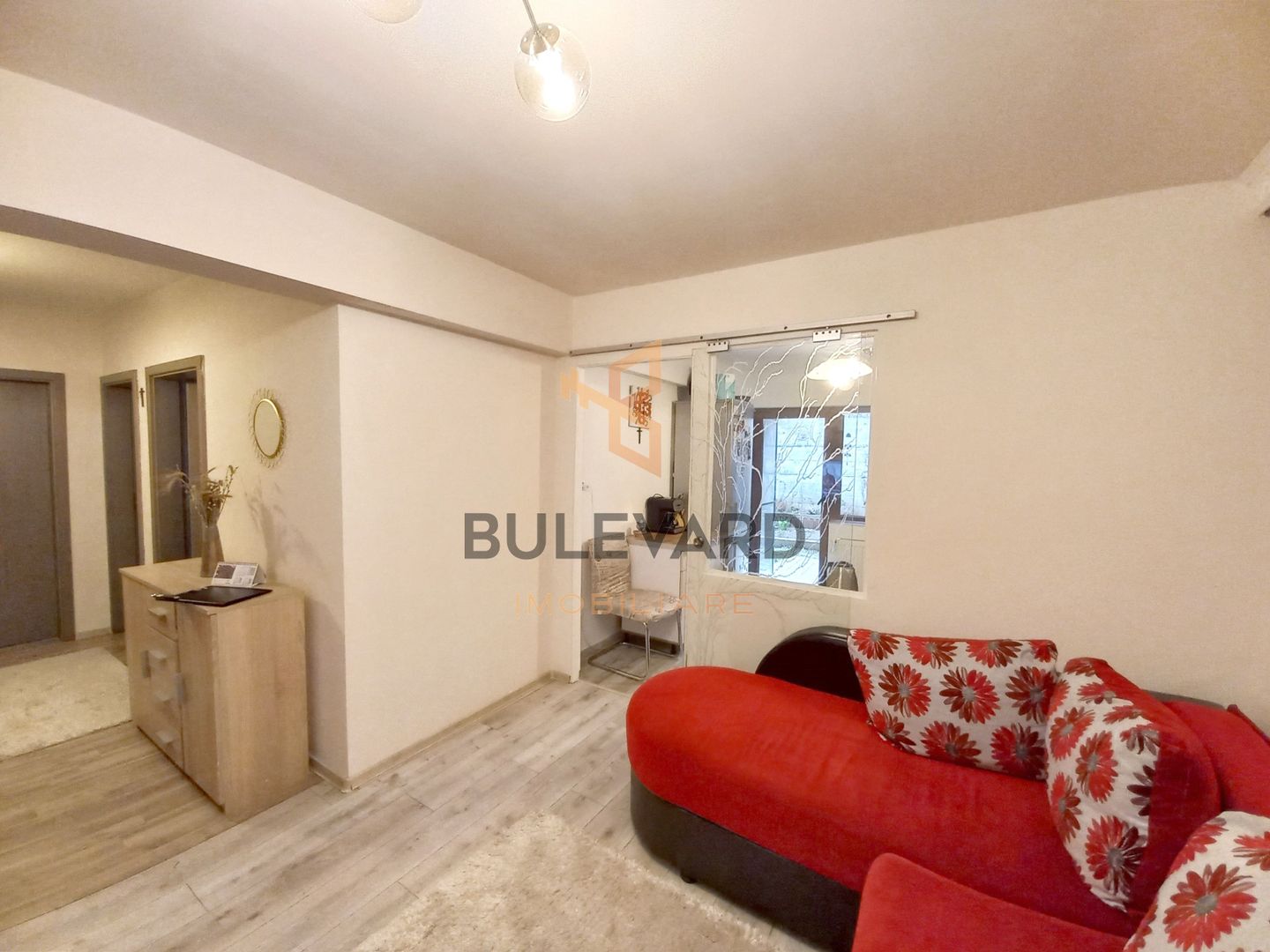 Apartament modern, curte proprie, Zona Zorilor - Poză 2