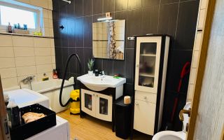 Vanzare apartament cu 2 camere in cartier Andrei Muresanu! - Poză 3