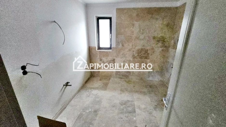 Casa la cheie 130mp 4 camere,2 băi,700mp teren,Livezeni - Poză 10