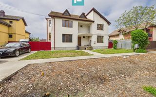 Vilă cu 8 camere în Săcălaz, zonă Centrală - Poză 2