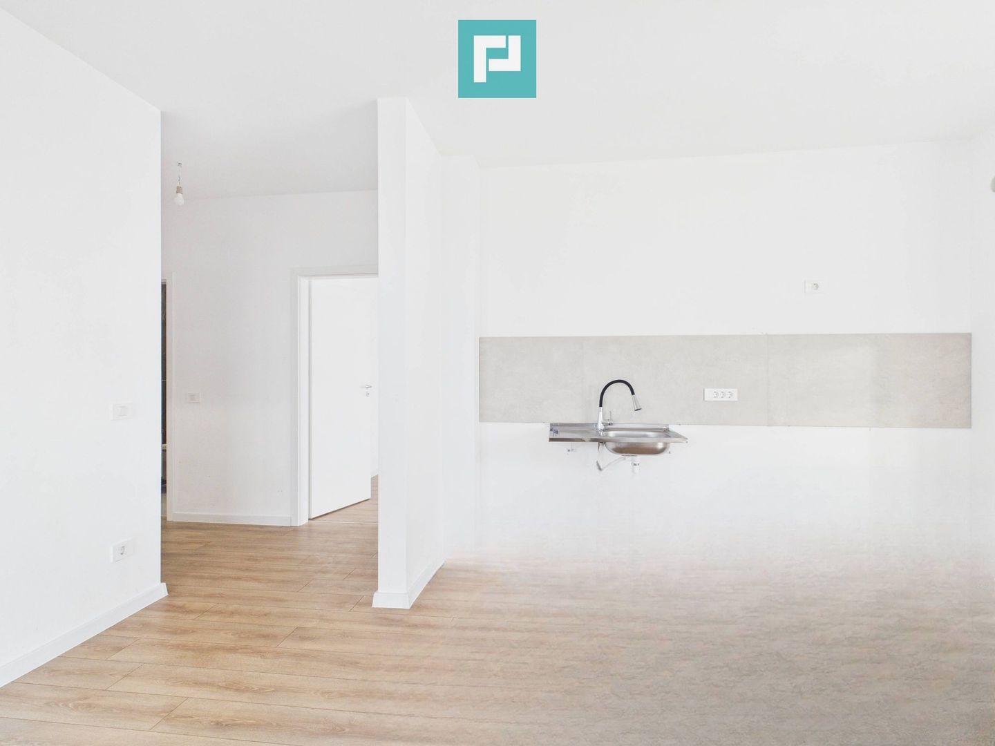 3 camere PREMIUM, terasă 22 mp, etaj 8 - Poză 12