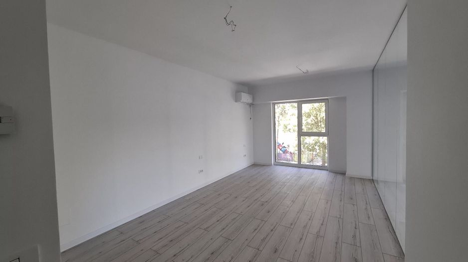 4 camere Bloc Nou Rezidential Birouri L330 GranVia Lake View - Poză 14