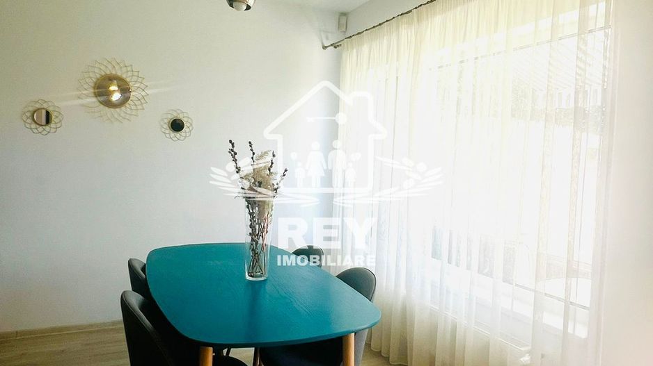 Triplex de vânzare în Șelimbăr 5 camere zona Triajului 3dorm-3băi-3P - Poză 16