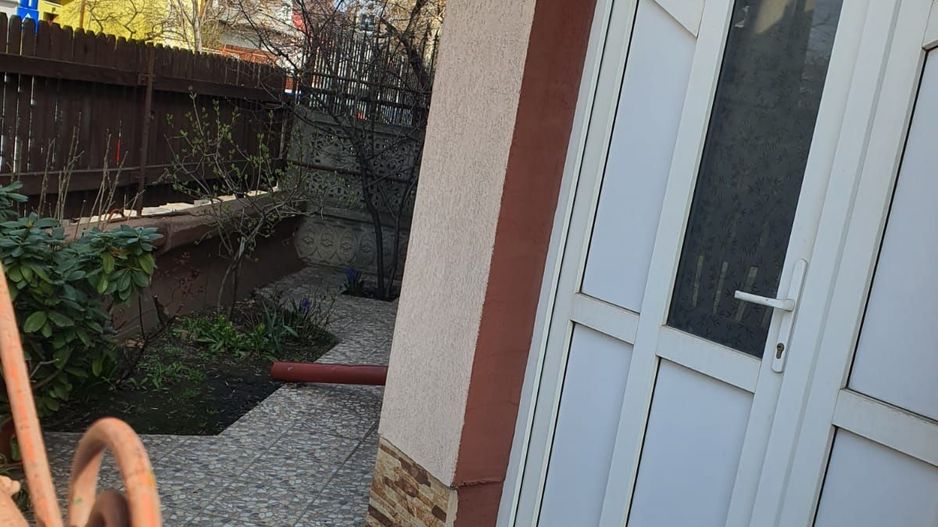 Casa de inchiriat - Domenii - Poză 14