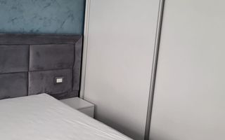 De inchiriat apartament cu 2 camere la Papadie, etaj 3, renovat, 550 E - Poză 15