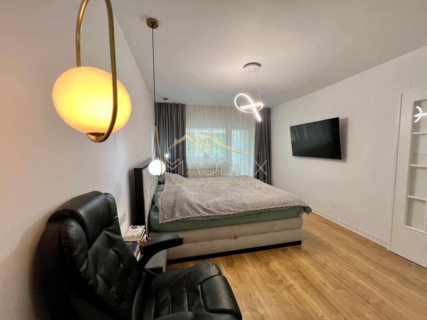 Apartament ***3 Camere // Unirii *700m Metrou* - Poză 31