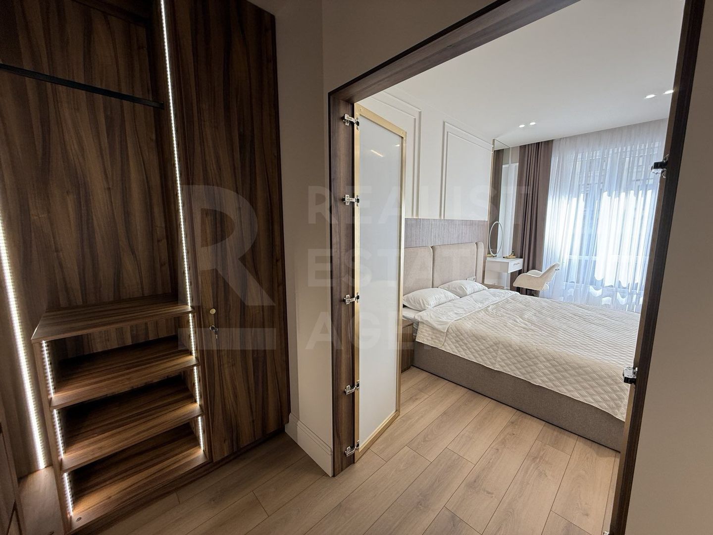 Chirie, apartament, 2 camere, str. Alexandru Cel Bun, Centru - Poză 11