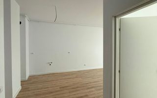 Apartament de vanzare/ Zona BMW - Poză 6