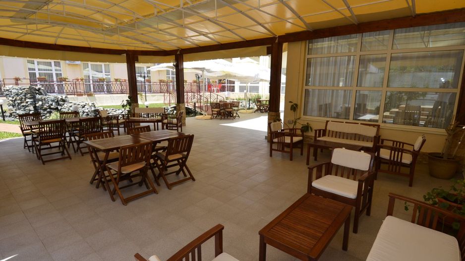 Hotel 45 camere de vânzare în Costinești – aproape de plaja - Poză 8
