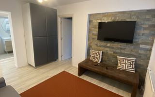 Inchiriere apartament 3 camere Unirii - Poză 8