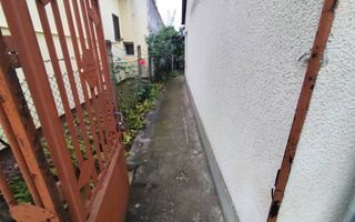 Teren 539 mp + casă bătrânească de vânzare în zona Girocului - Poză 2