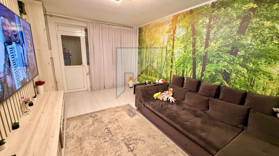 Vanzare apartament 3 camere - Berceni - Izvorul Rece - Poză 1