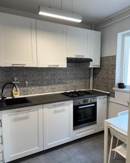 Apartament 3 camere, complet mobilat si utilat, metrou Tineretului - Poză 1