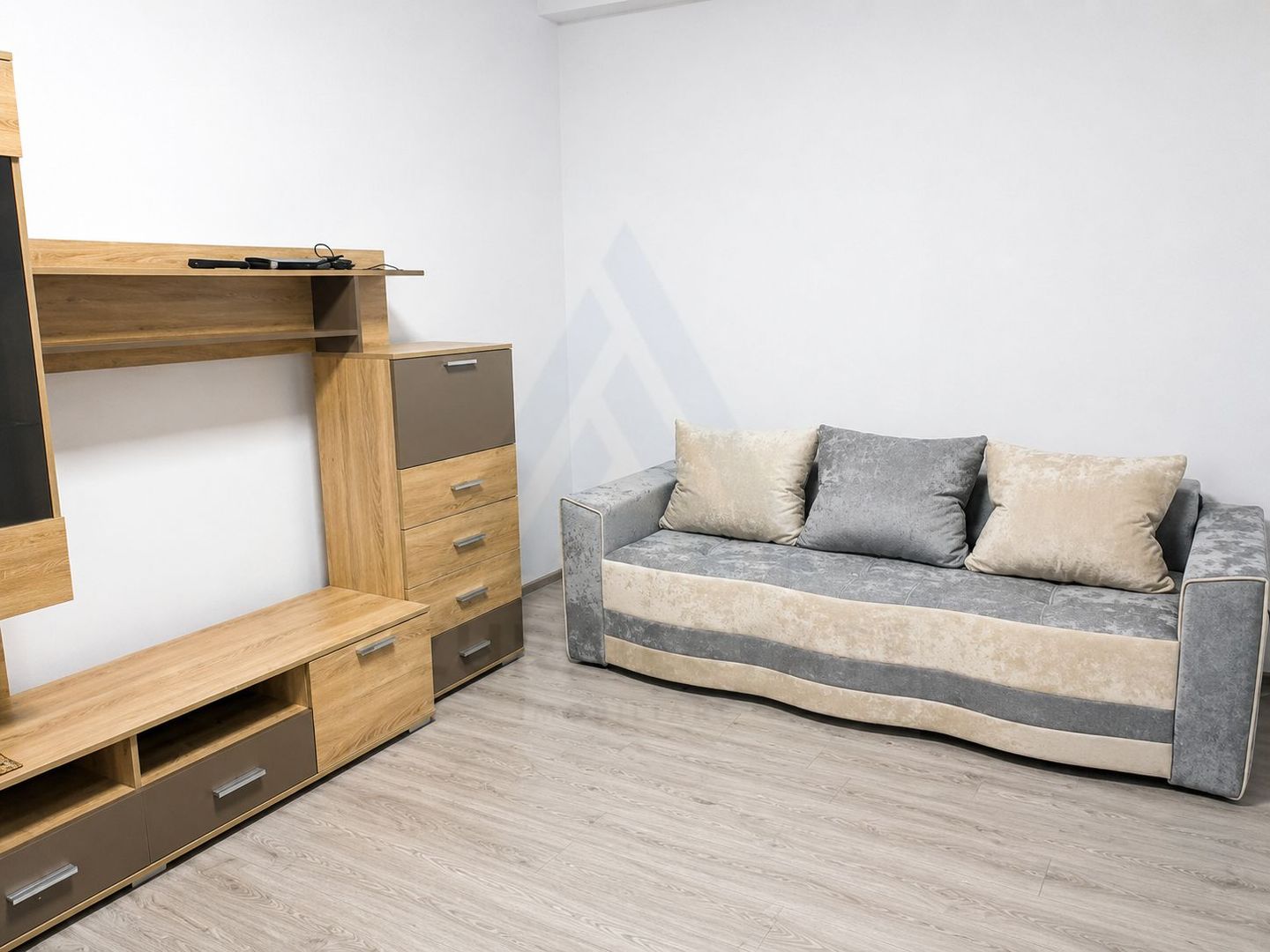 Apartament 2 camere 54 mp utili balcon 3 mp parcare Cartier Deventer - Poză 3