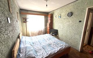 APARTAMENT 3 CAMERE ETAJ 4 CAMPULUNG - Poză 2