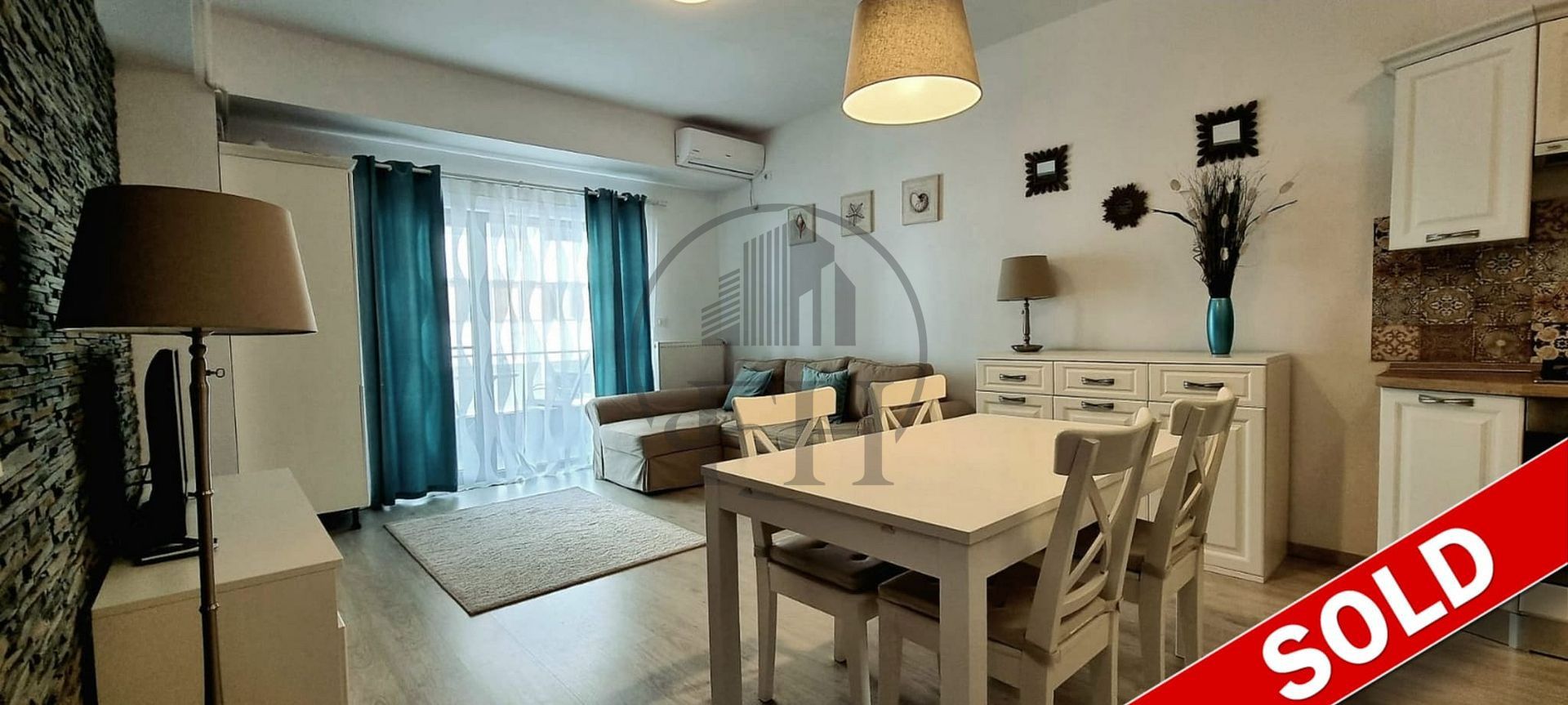 SOLD/ VANDUT Apartament 2 camere de vanzare Mamaia - Poză 1