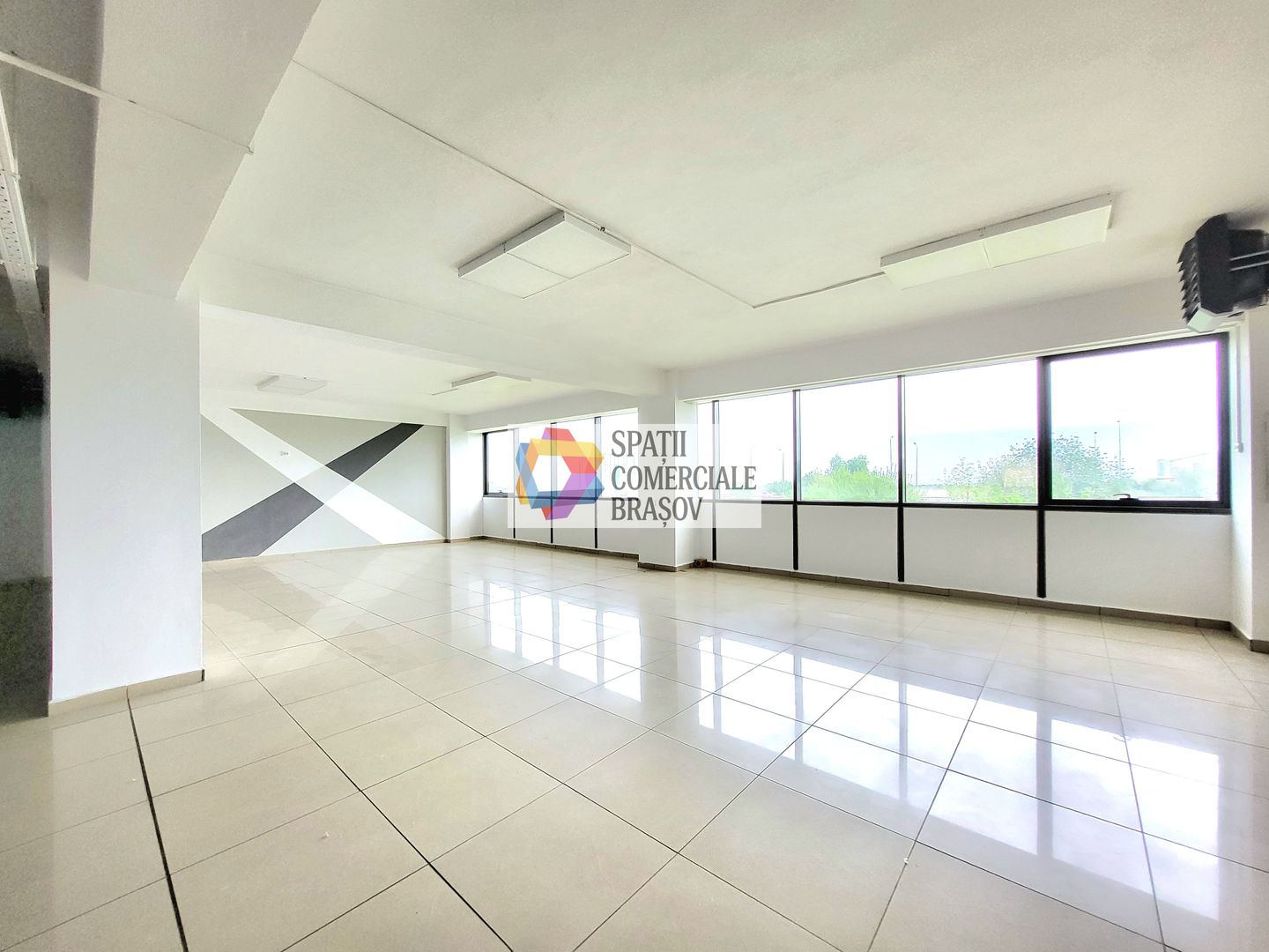 Spatiu comercial de inchiriat - 1.000 mp - Poză 5