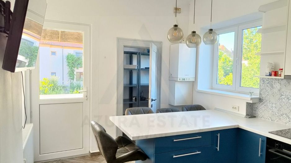 Apartament 4 camere 111 mp utili garaj si teren 458 mp zona Centrala - Poză 5