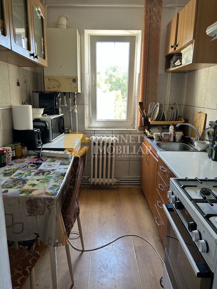 APARTAMENT 3 CAMERE SEMIDECOMANDAT - PACURARI - Poză 4