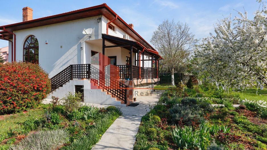 Teren unicat langa Jollie Ville - Poză 1