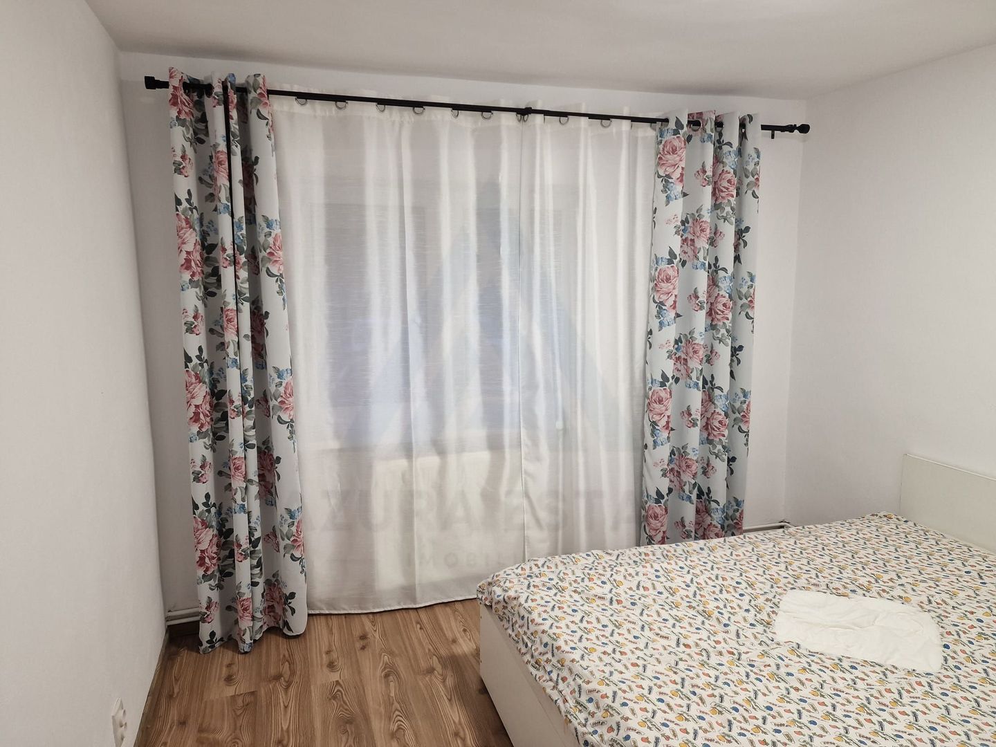 Apartament 3 camere 2 bai 66mp + pivnita Terezian - Poză 5