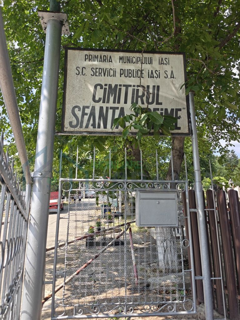 Loc de veci în Cimitirul Sfânta Treime Păcurari, Iași - Poză 3