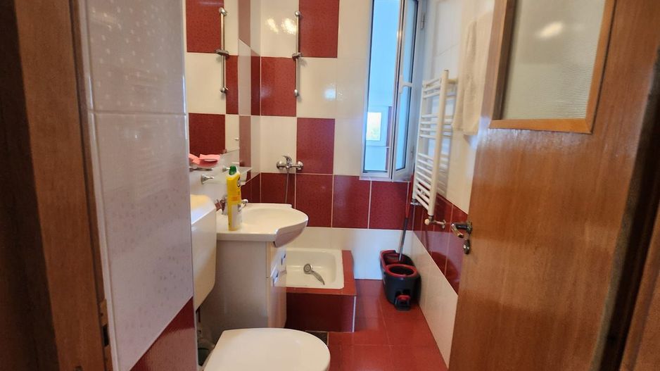 Apartament de vanzare Gh. Doja pe 3 nivele - Pitesti - Poză 15