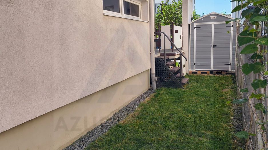 Apartament 3 camere 83 mp utili curte si 2 locuri parcare in Selimbar - Poză 17