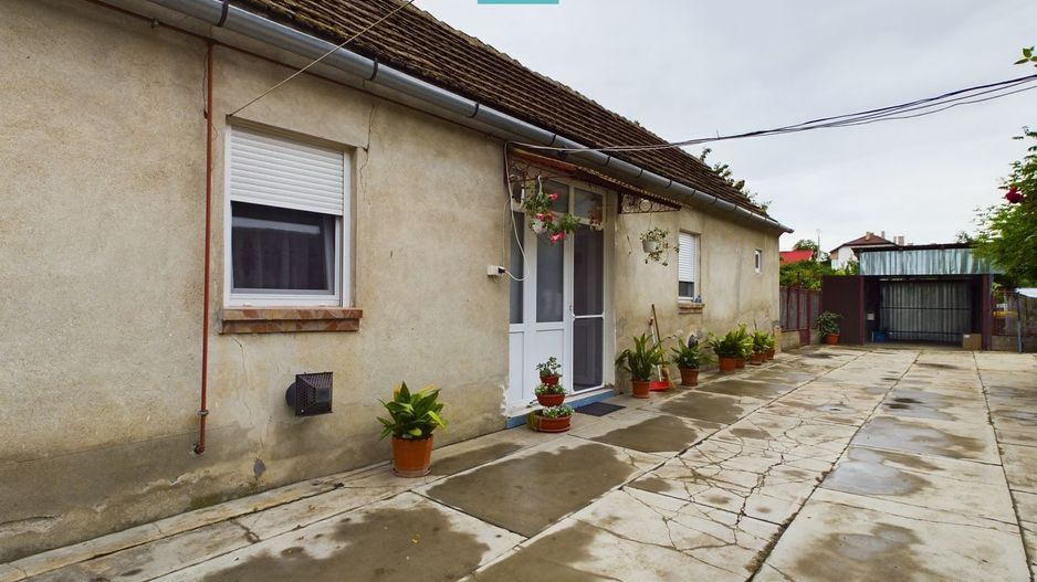 Casă cu 5 camere – Sântana centru, jud. Arad - Poză 8