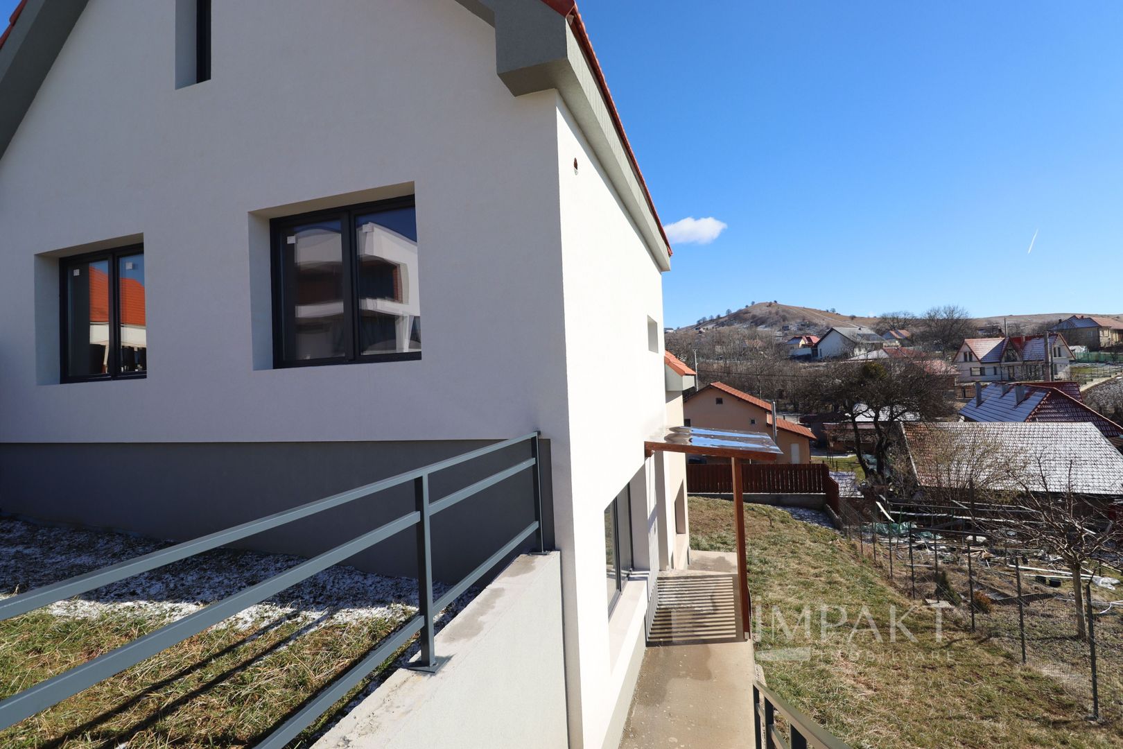 Casa superba si spatioasa, situata in Salicea! - Poză 21