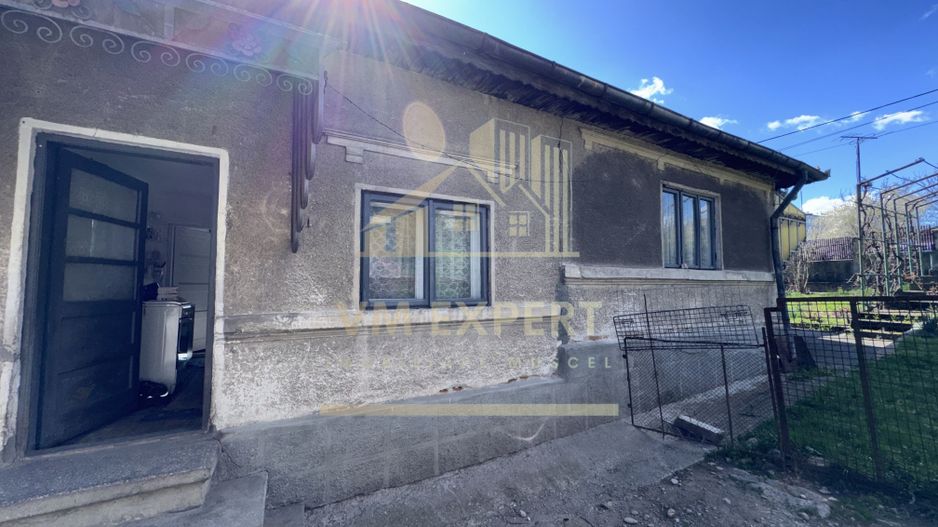CASA 5 CAMERE TEREN 7500 MP CAMPULUNG - Poză 15