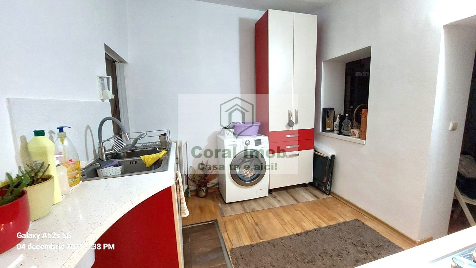 Casa de vanzare curte individuala, centrala, Lacul Tei! - Poză 5