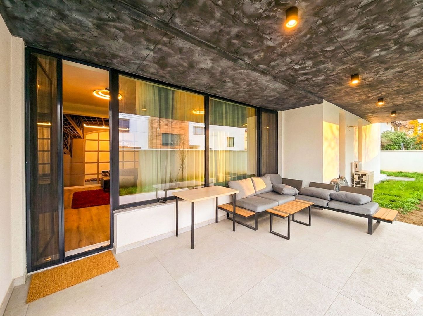 Vânzare | Apartament 4 camere | Terasă 30mp | Parcare | Iancu Nicolae - Poză 3