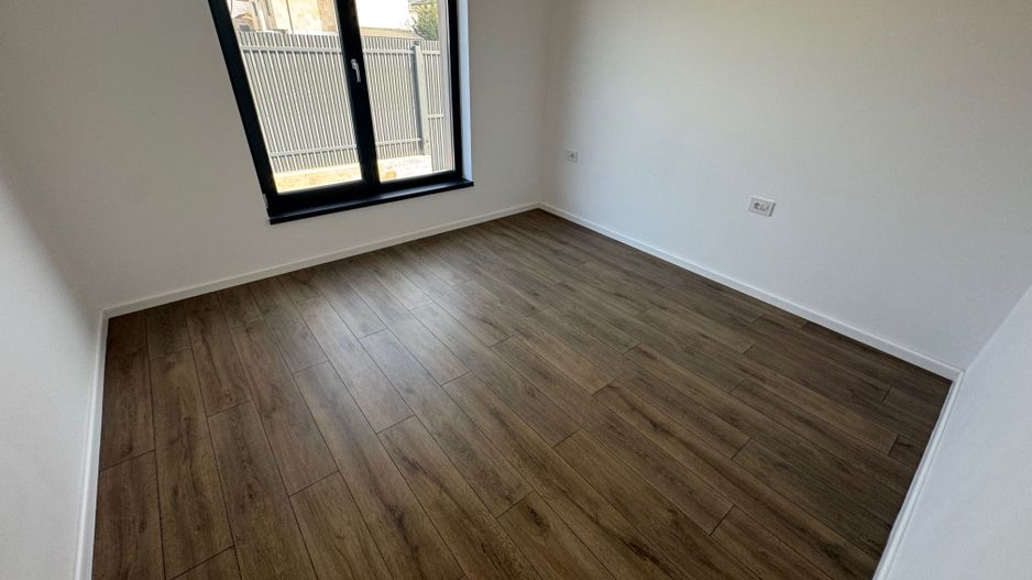 Case Mediteranene pe PARTER, 100m2 suprafata, curte 400m2, 0% comision - Poză 11