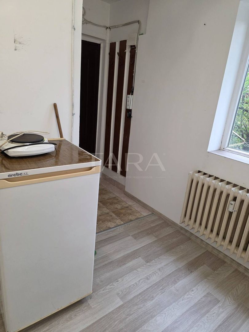 Garsonieră cochetă, etaj intermediar – Gheorgheni. - Poză 1
