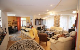 Vanzare Vila SINAIA - Poză 1