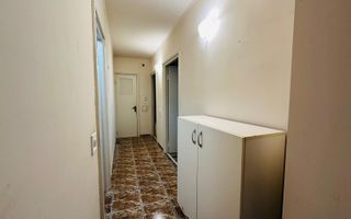 Apartament luminos 3 camere cu balcon generos Parcul Plumbuita - Poză 1