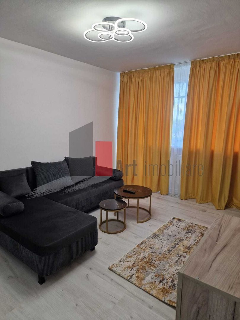 Inchiriez apartament  2 cam,metrou Eroii Revolutiei,complet renovat si utilat mo - Poză 4