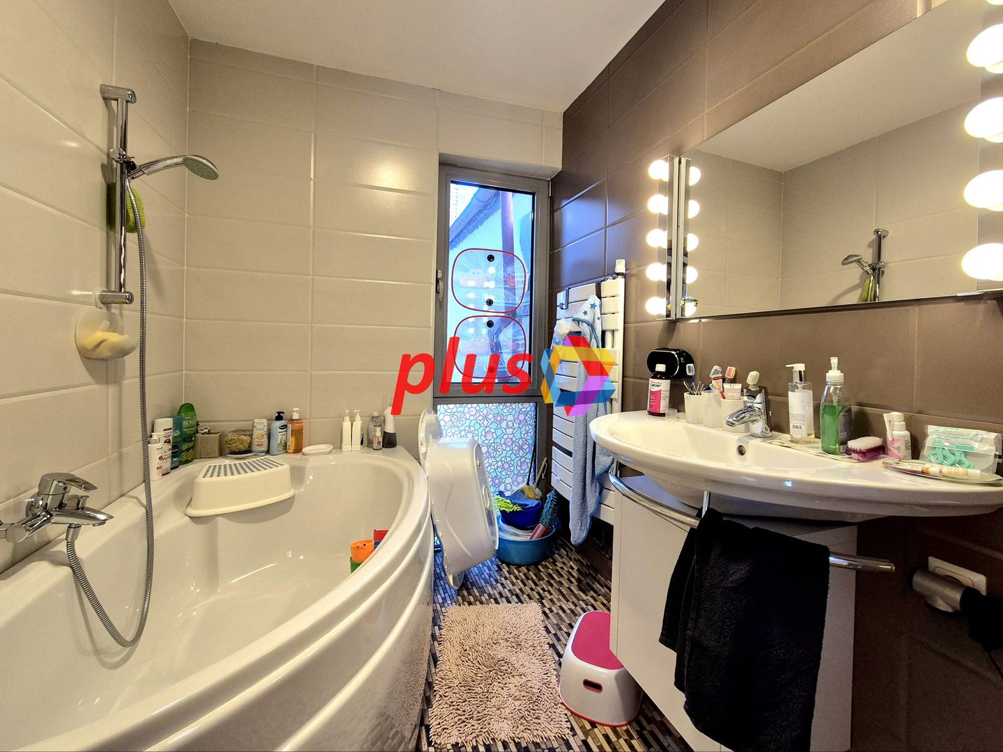 Proprietar - casa 5 camere singur in curte zona Brasovechi Crisan - Poză 5