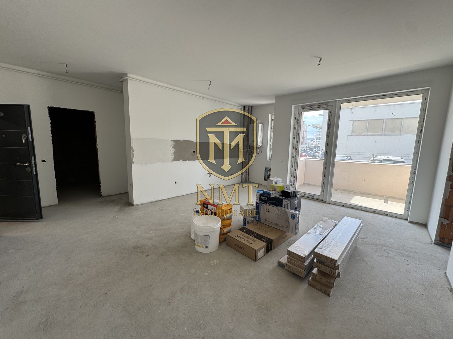 Apartament/Spatiu comercial cu 2 camereSEMIFINISAT | 51.5MP | Floresti - Poză 1