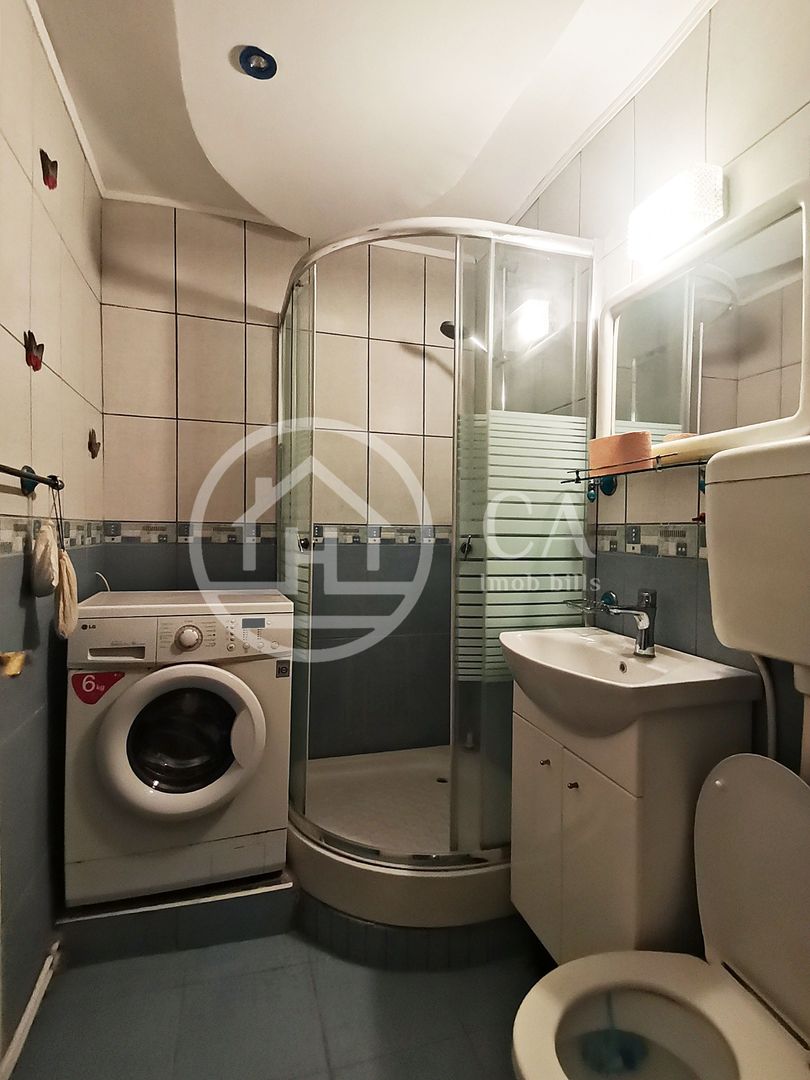 Apartament de vânzare cu 2 camere în zona Rogerius, Oradea - Poză 7