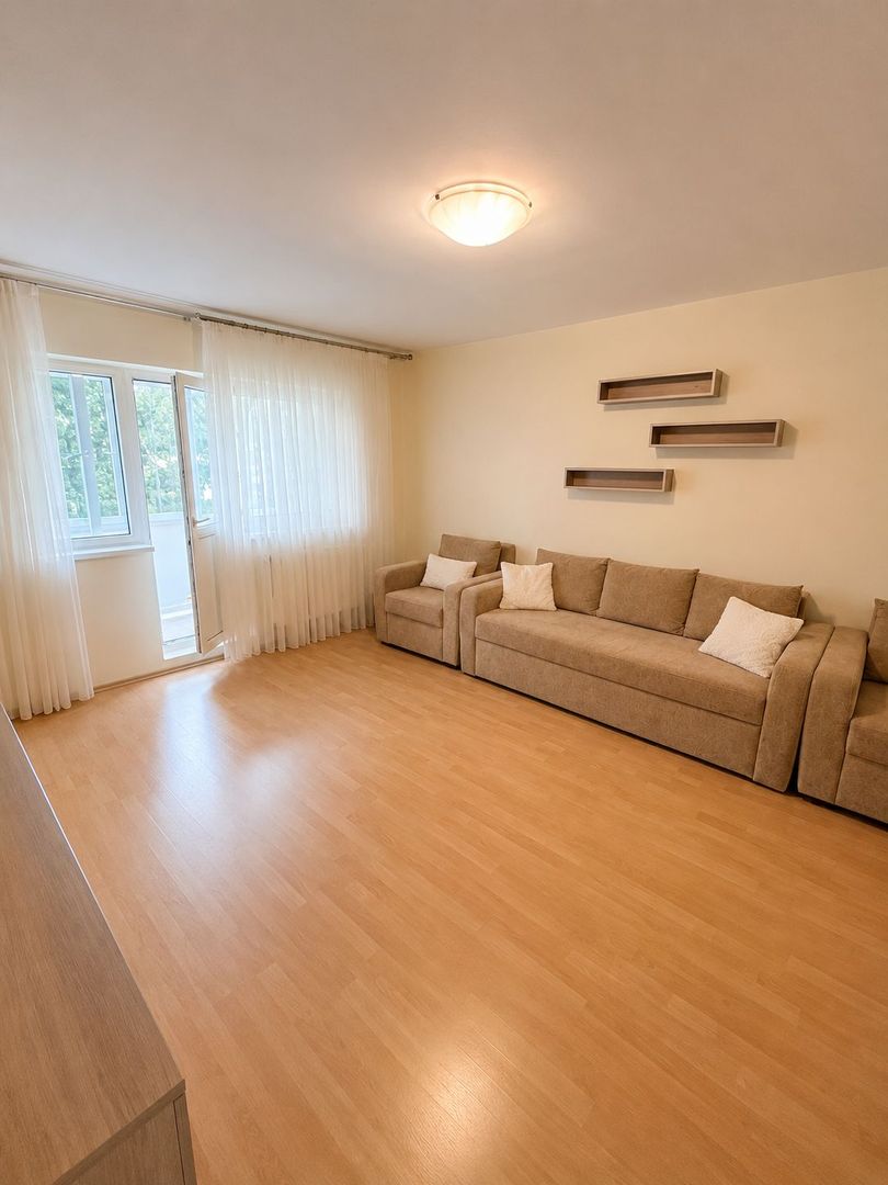 Apartament 3 Camere -Zona Nufărul - Poză 1